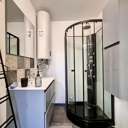 Capucine Elegance Et Confort Rouen